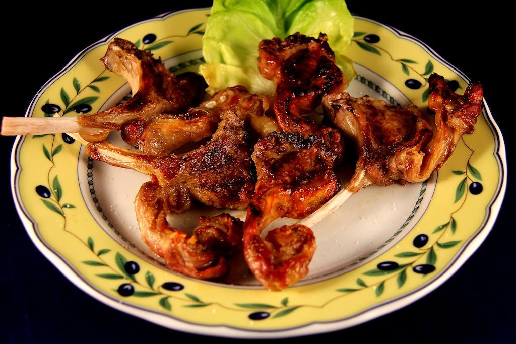 La Favorita Apricale B&B & Ristorante מראה חיצוני תמונה