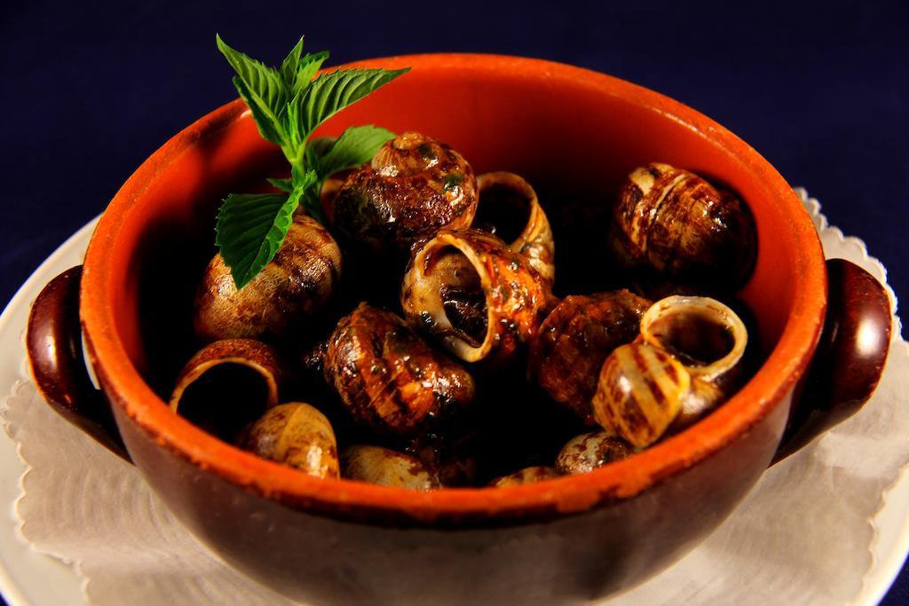 La Favorita Apricale B&B & Ristorante מראה חיצוני תמונה