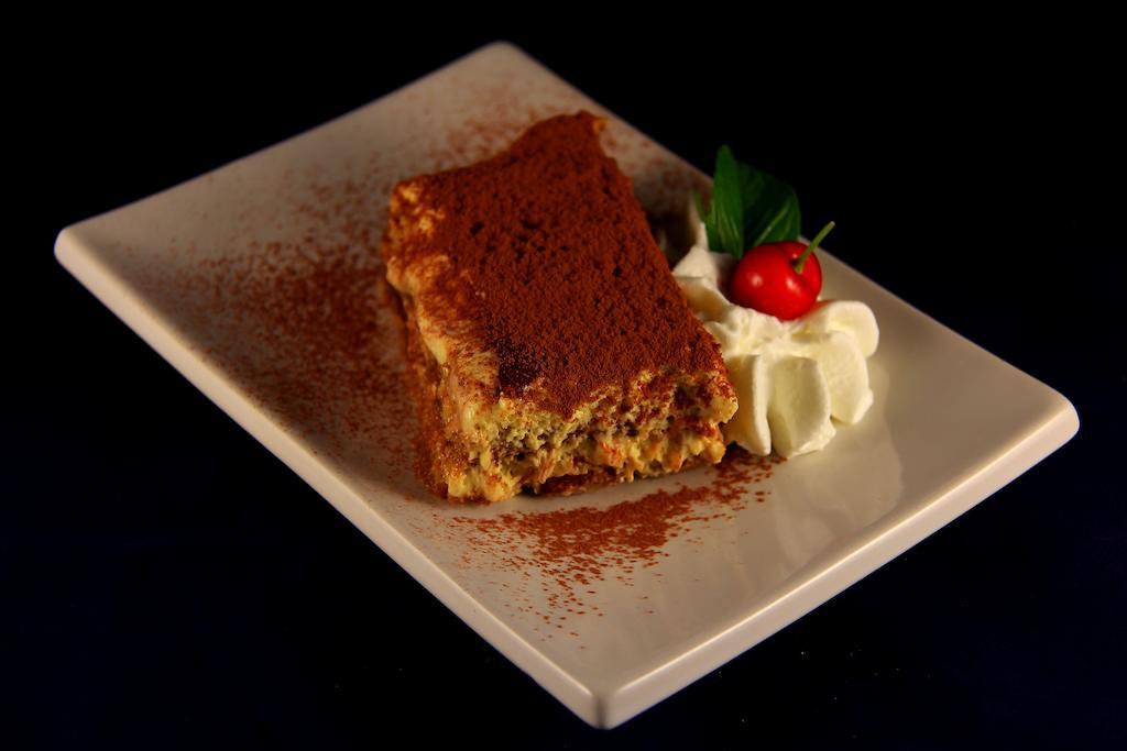 La Favorita Apricale B&B & Ristorante מראה חיצוני תמונה
