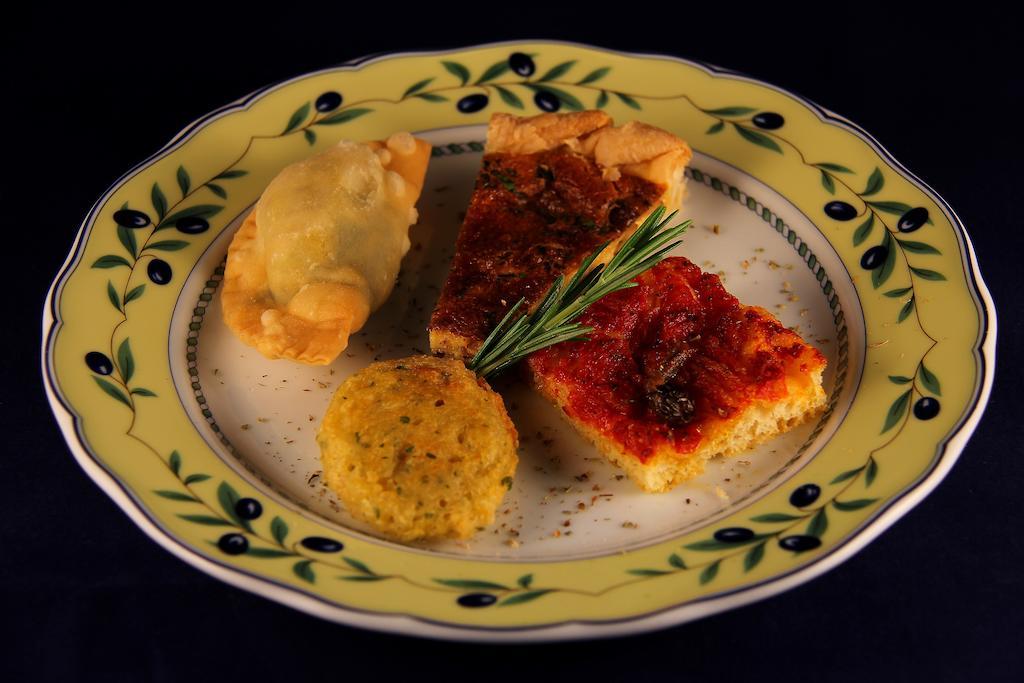 La Favorita Apricale B&B & Ristorante מראה חיצוני תמונה